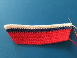 Crochet ship hull, 2nd contrasting colour