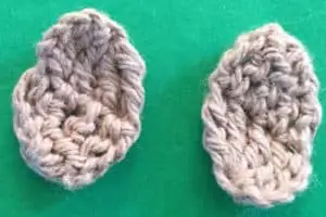 Crochet lion head paws