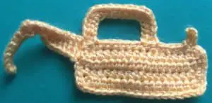 Crochet digger funnel