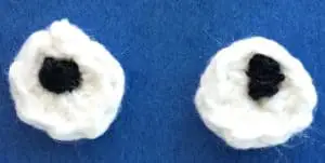 Crochet shark eyes with dot